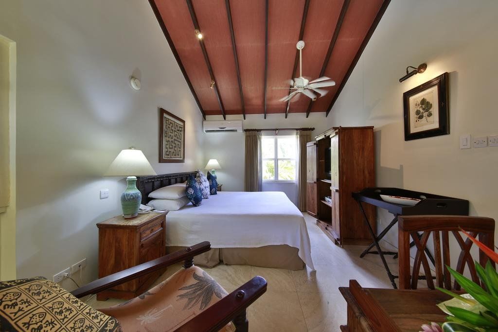 Treasure Beach Art Hotel, An Autograph Collection All-Inclusive Resort (Adults Only) Saint James Exterior photo