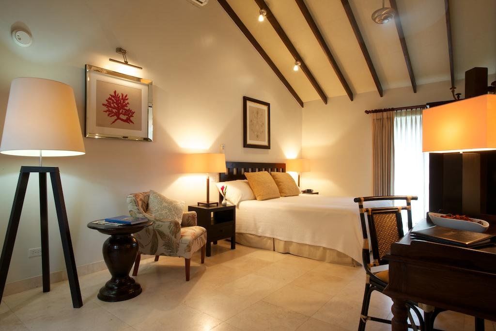 Treasure Beach Art Hotel, An Autograph Collection All-Inclusive Resort (Adults Only) Saint James Exterior photo