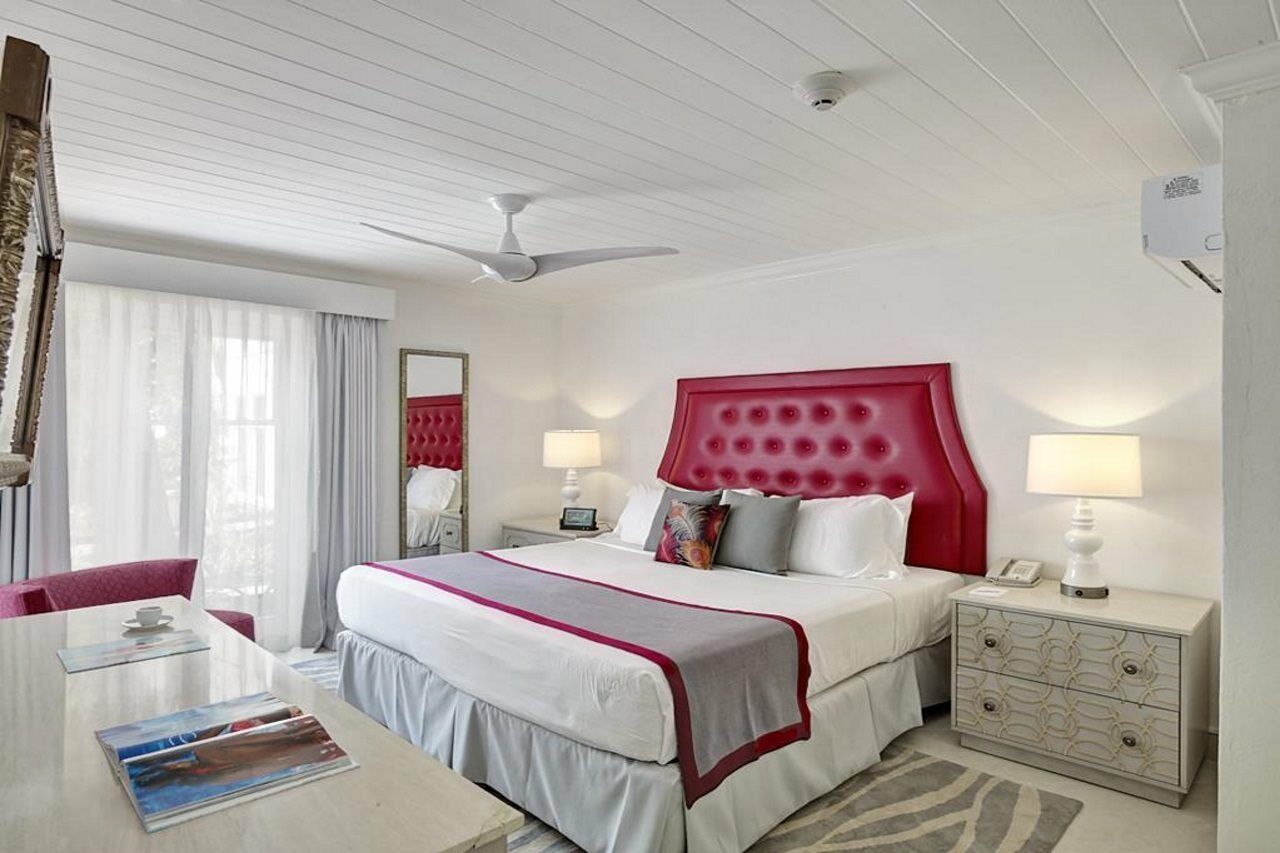 Treasure Beach Art Hotel, An Autograph Collection All-Inclusive Resort (Adults Only) Saint James Exterior photo