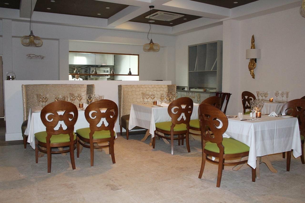 Treasure Beach Art Hotel, An Autograph Collection All-Inclusive Resort (Adults Only) Saint James Exterior photo