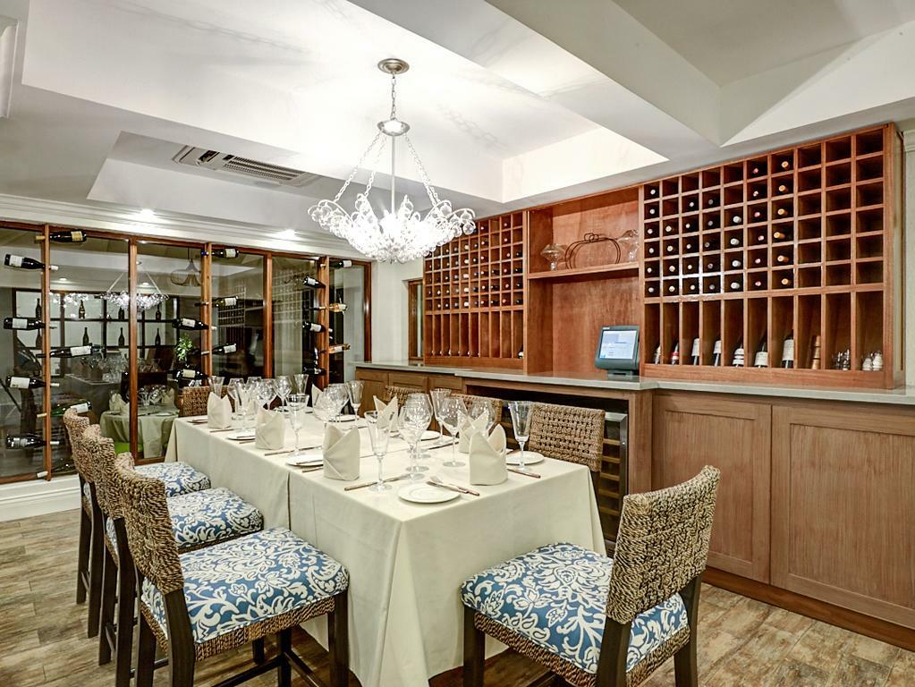 Treasure Beach Art Hotel, An Autograph Collection All-Inclusive Resort (Adults Only) Saint James Exterior photo